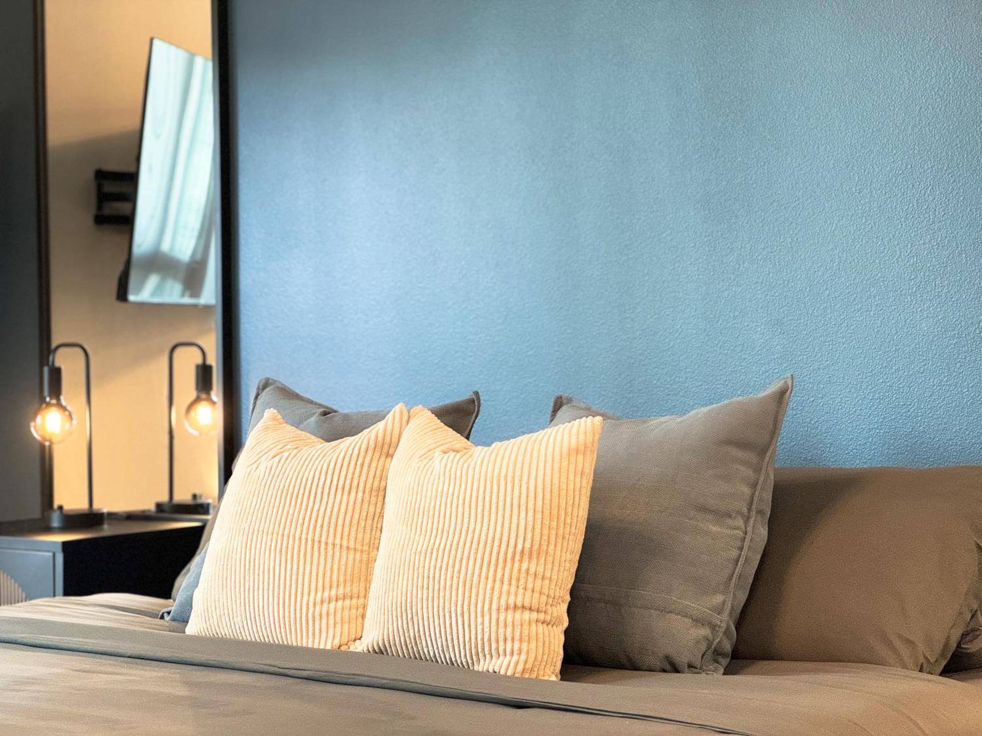 Appartement Modern London Style In Hollywood -free Parking *