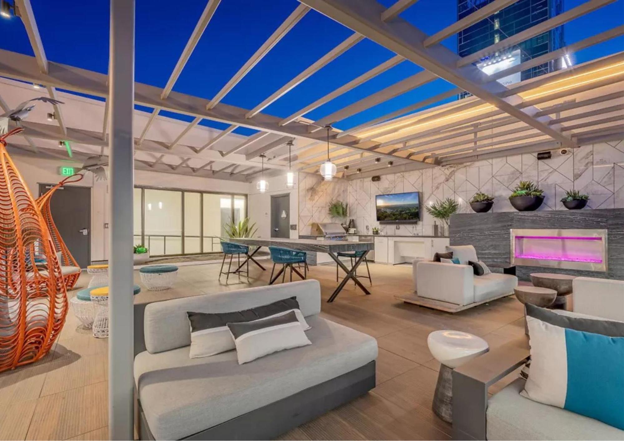 Appartement Modern London Style In Hollywood -free Parking *